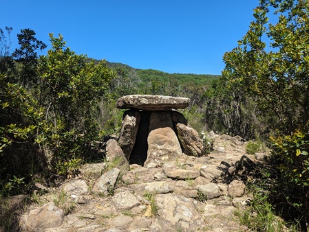 Dolmen de la Bruyère d'Usclas