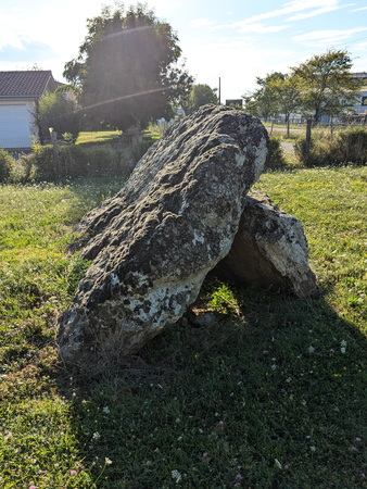 Dolmen dit Palet de Notre-Dame Dolmen dit Palet de Notre-Dame